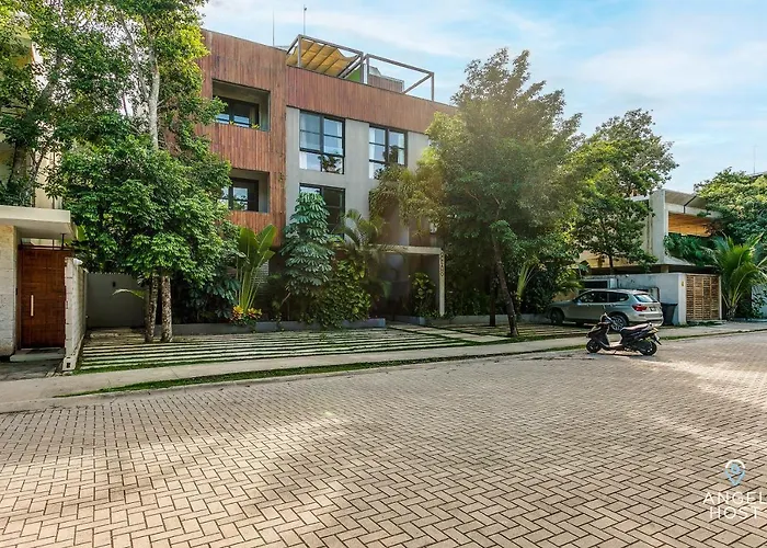 Chic In The Heart Of By Stella Apartment *