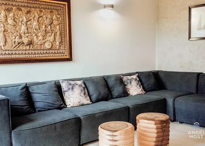 Apartment Chic In The Heart Of By Stella *